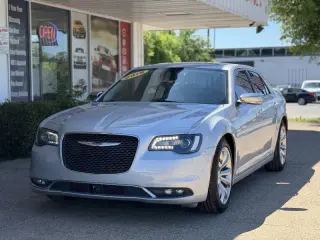2019 Chrysler 300 Limited