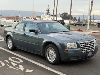 2005 Chrysler 300 300