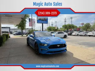 2022 Ford Mustang EcoBoost
