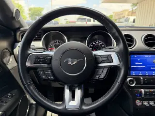 2022 Ford Mustang EcoBoost