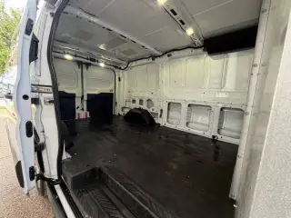 2017 Ford Transit 150