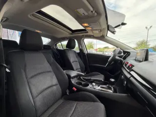 2015 Mazda MAZDA3 i Touring