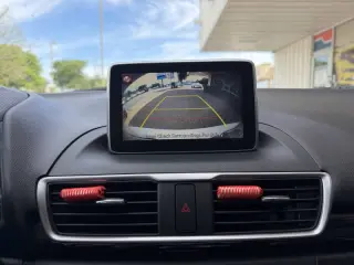 2015 Mazda MAZDA3 i Touring