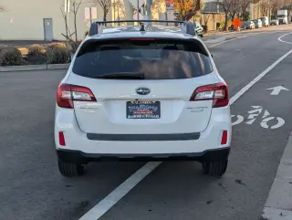 2017 Subaru Outback Premium