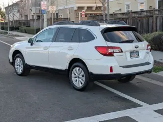 2017 Subaru Outback Premium