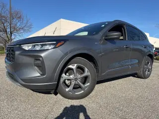 Ford Escape Hybrid 2023 ST-Line SUV de 4 puertas