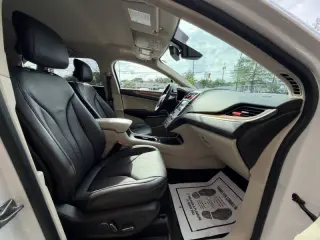 2019 Lincoln MKC Select