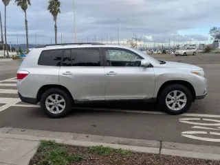 2013 Toyota Highlander Plus
