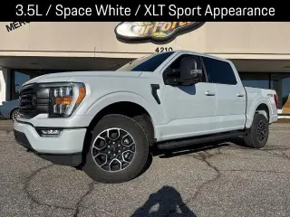 Ford F-150 2022 4x4 Lariat 4dr SuperCrew 6.5 ft. SB