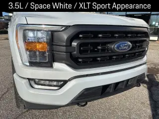 Ford F-150 2022 4x4 Lariat 4dr SuperCrew 6.5 ft. SB