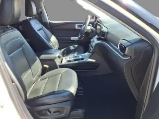Ford Explorer 2022 AWD XLT 4dr SUV