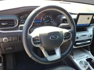 Ford Explorer 2022 AWD XLT 4dr SUV