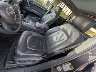 2010 Audi Q7 3.0L TDI Prestige