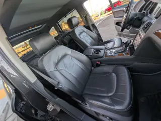 2010 Audi Q7 3.0L TDI Prestige