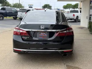2017 Honda Accord EX