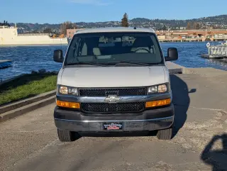 2013 Chevrolet Express Passenger LT