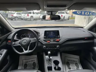 2020 Nissan Altima 2.5 SR