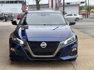 2020 Nissan Altima 2.5 SR