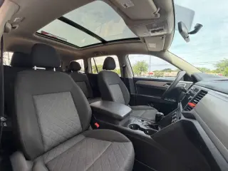 2018 Volkswagen Atlas V6 Launch Edition
