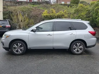 2019 Nissan Pathfinder SV