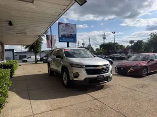 2022 Chevrolet Traverse LS