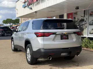 2022 Chevrolet Traverse LS