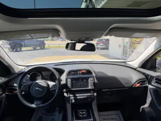 2018 Jaguar F-PACE 25t Premium