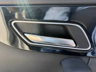 2018 Jaguar F-PACE 25t Premium