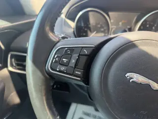 2018 Jaguar F-PACE 25t Premium