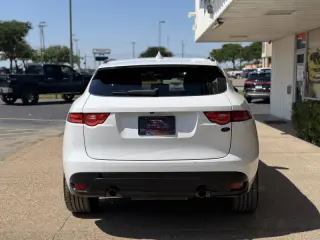 2018 Jaguar F-PACE 25t Premium
