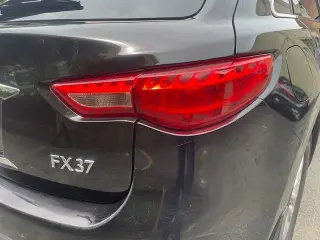 2013 INFINITI FX37 