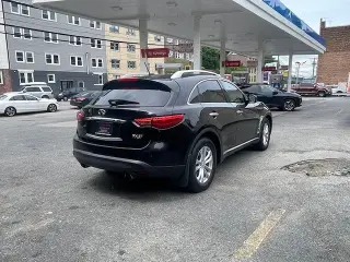 2013 INFINITI FX37 