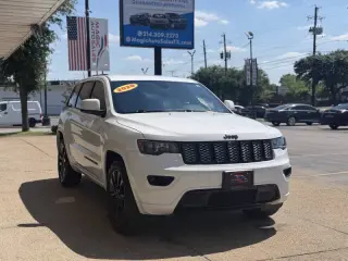 2020 Jeep Grand Cherokee Altitude