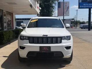 2020 Jeep Grand Cherokee Altitude