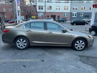2010 Honda Accord Sdn EX-L