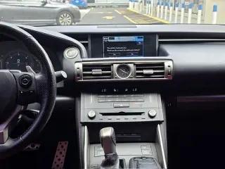 2016 Lexus IS 300 AWD