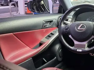 2016 Lexus IS 300 AWD