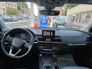 2018 Audi Q5 Premium