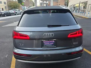 2018 Audi Q5 Premium
