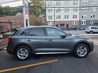 2018 Audi Q5 Premium