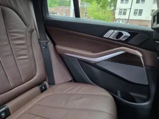 2020 BMW X5 M50i
