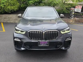 2020 BMW X5 M50i