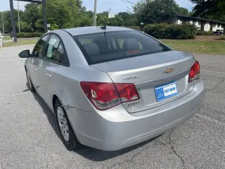 2013 Chevrolet Cruze LS Auto
