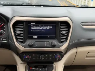 2020 GMC Acadia Denali