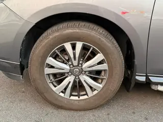 2019 Nissan Pathfinder SV