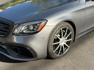 2018 Mercedes-Benz AMG S 63 4MATIC Sedan