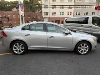 2016 Volvo S60 T5 Premier