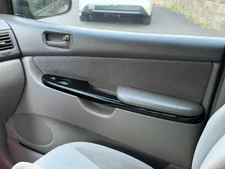 2005 Toyota Sienna CE