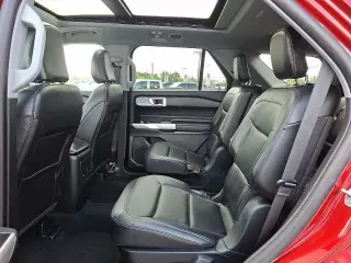 Ford Explorer 2023 AWD XLT 4dr SUV