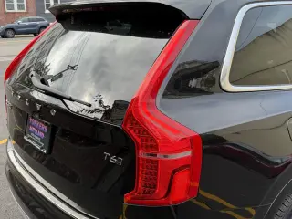 2017 Volvo XC90 Momentum